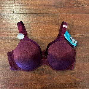 NWT Vanity Fair Bra (Size 40D)